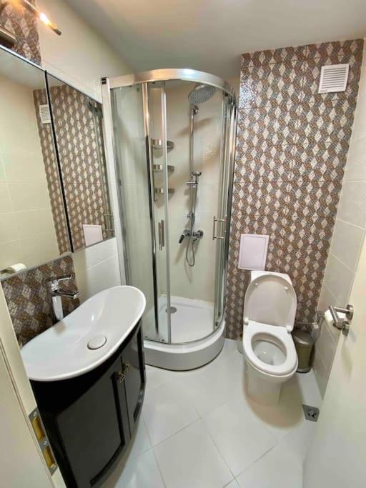 Stylish Magenta Apartment - Terrace & Free Parking София Экстерьер фото